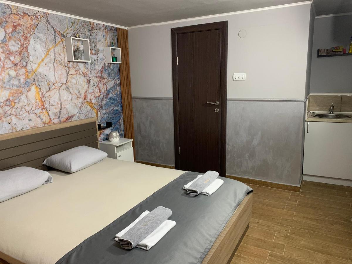 Apartman Daca Подгорица Екстериор снимка